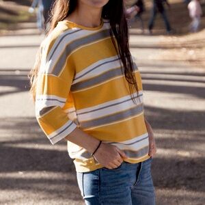 Like New Pull and Bear Blouse S